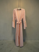Load image into Gallery viewer, Vintage Jones Rope
