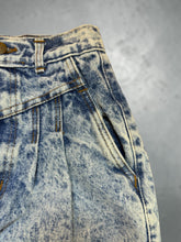 Load image into Gallery viewer, Vintage 80’s Acid-Wash Pencil Skirt XS
