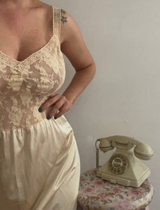 Vintage 60’s Lingerie Slip