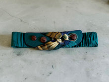 Load image into Gallery viewer, Vintage 80’s Belt Size Medium

