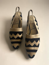 Load image into Gallery viewer, Vintage 80’s Shoes
