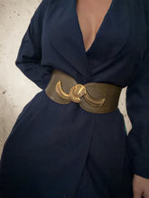 Load image into Gallery viewer, Vintage 80’s Belt
