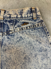 Load image into Gallery viewer, Vintage 80’s Acid-Wash Pencil Skirt XS

