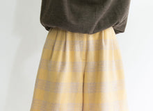 Load image into Gallery viewer, Vintage Late 80’s Wool Skirt
