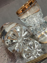 Load image into Gallery viewer, Set of 2 Vintage Art Glasses
