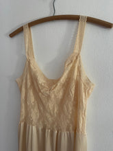 Load image into Gallery viewer, Vintage 60’s Lingerie Slip
