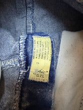 Load image into Gallery viewer, Vintage 80’s Acid-Wash Pencil Skirt XS
