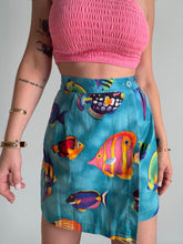 Load image into Gallery viewer, Late 80’s Tropical Fish Skort (skirt/pants)
