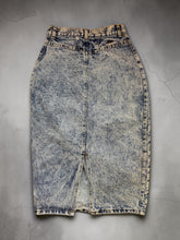 Load image into Gallery viewer, Vintage 80’s Acid-Wash Pencil Skirt XS
