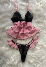 Load image into Gallery viewer, Vintage Y2K Lingerie Set
