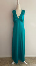 Load image into Gallery viewer, Vintage Nightgown
