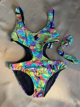 Load image into Gallery viewer, Vintage 90’s Swimsuit
