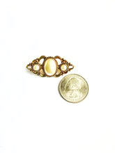 Load image into Gallery viewer, Vintage Brooch
