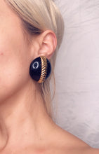 Load image into Gallery viewer, Vintage Earrings
