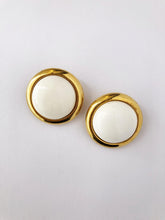 Load image into Gallery viewer, Vintage Earrings

