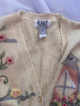 Load image into Gallery viewer, Vintage Shabby Chic Vest
