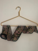 Load image into Gallery viewer, Vintage 80’s Belt
