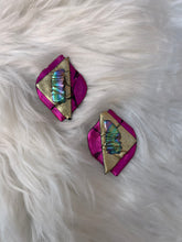 Load image into Gallery viewer, Art Deco Vintage Earrings
