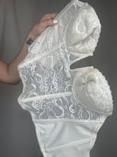 Load image into Gallery viewer, Vintage Bustier
