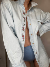 Load image into Gallery viewer, Vintage Embroidery Denim Jacket
