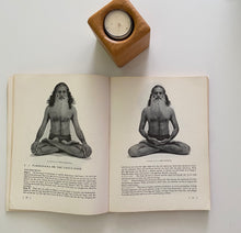 Load image into Gallery viewer, 1970 Vintage Yoga Book
