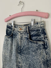 Load image into Gallery viewer, Vintage Denim Acid Wash Long Skirt
