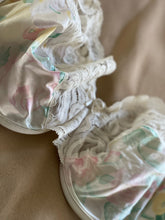 Load image into Gallery viewer, Vintage Floral Bra
