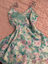 Load image into Gallery viewer, Vintage Lingerie Slip
