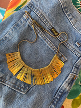 Load image into Gallery viewer, PreLoved Stylish Vintage Gold Tone Necklace
