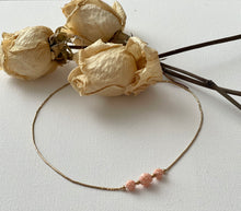 Load image into Gallery viewer, Vintage Monet Necklace
