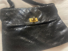 Load image into Gallery viewer, Vintage Small Purse
