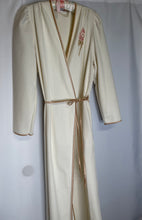 Load image into Gallery viewer, Vintage Robe
