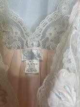 Load image into Gallery viewer, Vintage Long Slip
