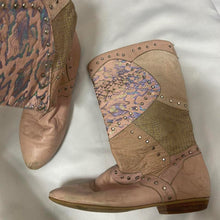 Load image into Gallery viewer, Vintage 80’s Booties
