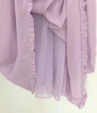 Load image into Gallery viewer, Vera Wang Slip
