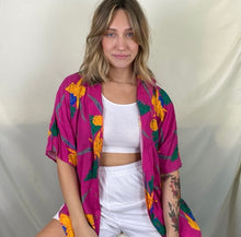 Load image into Gallery viewer, Vintage Floral Button Down
