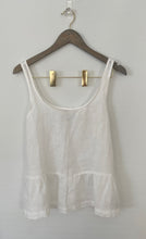 Load image into Gallery viewer, 100% Linen Fabric Top
