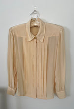 Load image into Gallery viewer, Silky Vintage Blouse
