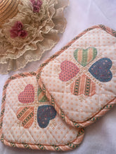 Load image into Gallery viewer, Shabby Chic Vintage Holders
