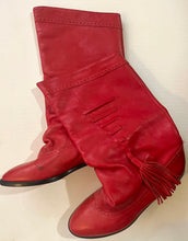 Load image into Gallery viewer, Vintage Made in Italy Boots
