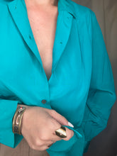 Load image into Gallery viewer, Vintage Button Up Blouse
