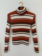 Load image into Gallery viewer, MCM Style in a 90’s TurtleNeck Top
