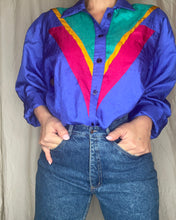 Load image into Gallery viewer, Vintage Windbreaker Jacket

