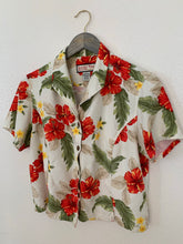 Load image into Gallery viewer, Button Down Blouse
