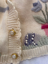 Load image into Gallery viewer, Vintage Shabby Chic Vest
