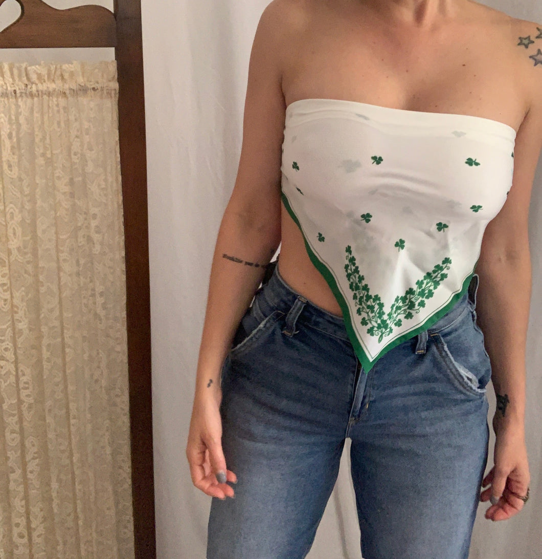It’s San Patrick yet? vintage Scarf