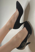 Load image into Gallery viewer, Vintage Kittens Heels
