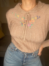 Load image into Gallery viewer, Vintage Cozy Top
