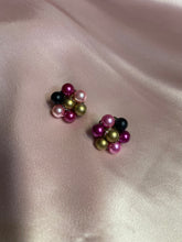 Load image into Gallery viewer, Vintage Earrings
