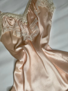 Vintage Lily of France Chemise